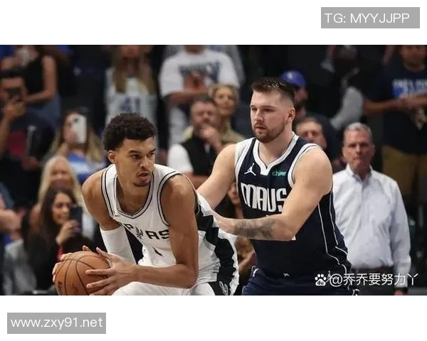 确认可交易!记者曝安东尼·戴维斯三大潜在下家,独行侠四将被摆上交易货架 确认可交易!记者曝安东尼·戴维斯三大潜在下家,独行侠四将被摆上交易货架