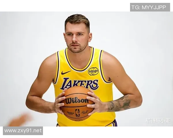 雷迪克:东契奇在并非最佳状态下拿下三双,不可思议的表现 雷迪克:东契奇在并非最佳状态下拿下三双,不可思议的表现