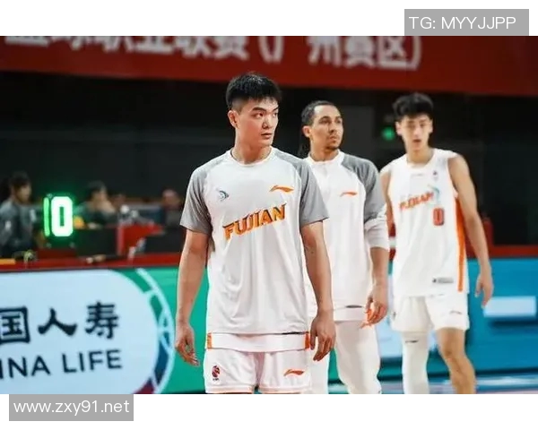 黎伊扬16分5助攻率福建92-85胜龙狮